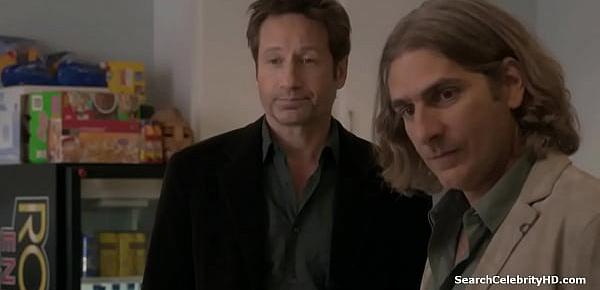  Tara Holt - Californication - S07E02 (2014) - 2